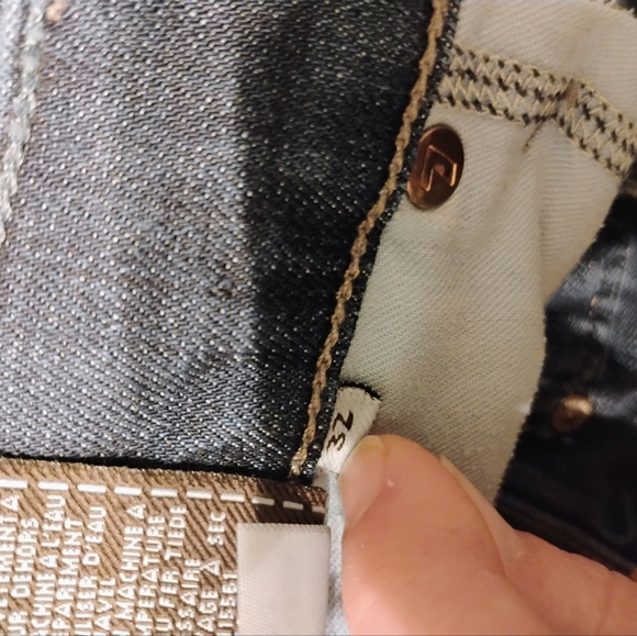 Men's 7 For All Mankind Size 32  Relaxed Straight Austyn Jeans - Picture 8 of 13